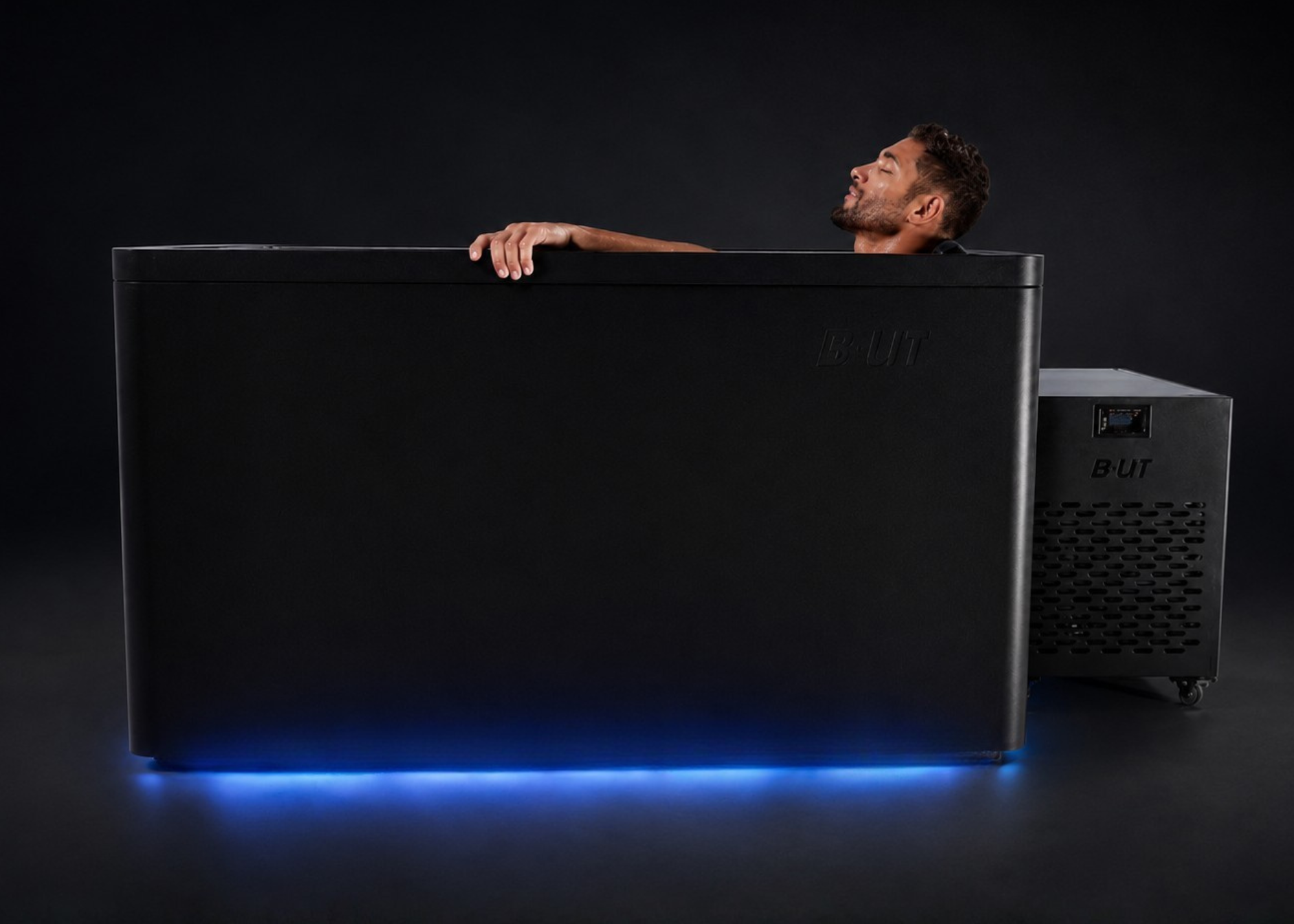 How to Choose a Cold Plunge: The 8 Specs That Actually Matter (2026 Buyer's Guide)