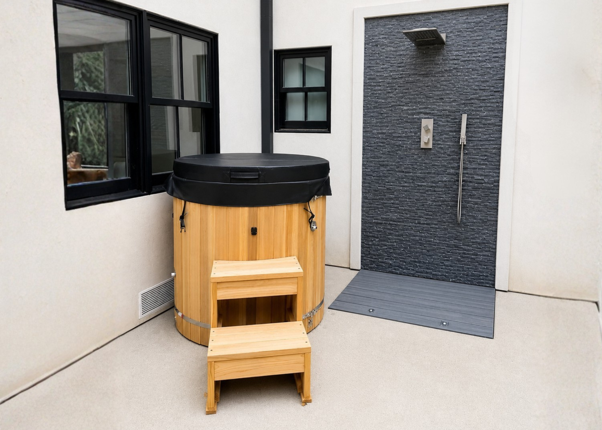 Best Outdoor Cold Plunges: A 2026 Buyer's Guide
