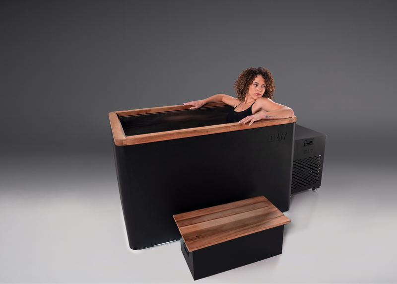 Cold Plunge Before Bed: Does It Help or Hurt Sleep? (2026)