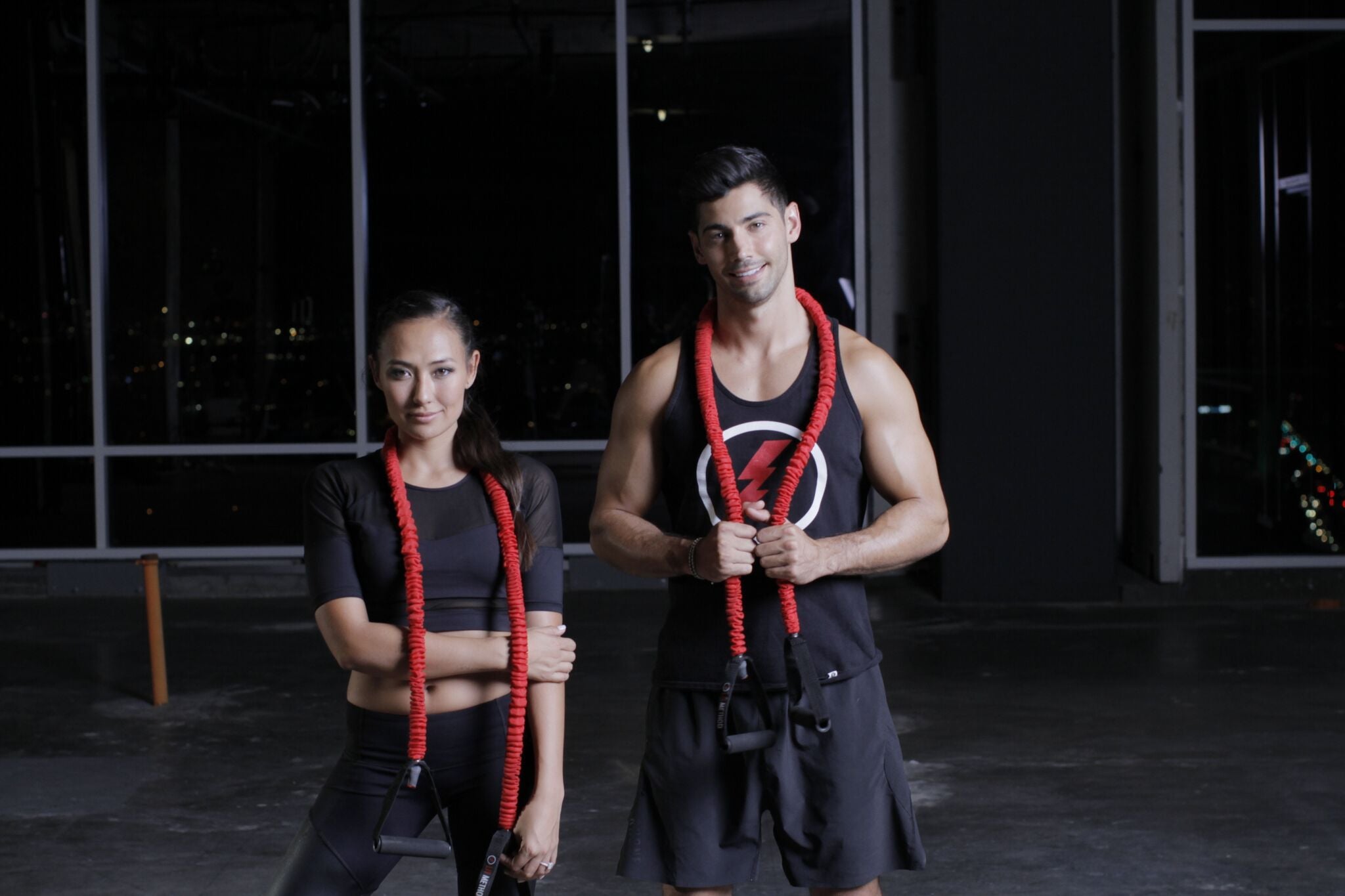 12 Benefits of Resistance Bands & How To Use Them